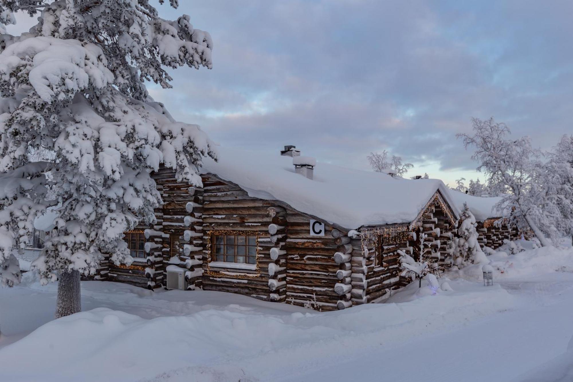 Kuukkeli Log Houses Teerenpesae - Premium Suite A48 사리셀카 외부 사진