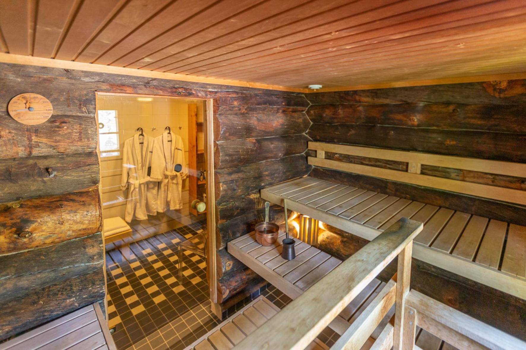 Kuukkeli Log Houses Teerenpesae - Premium Suite A48 사리셀카 외부 사진